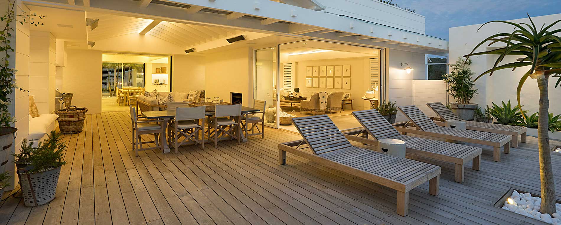 Trex Decking Near East Los Angeles